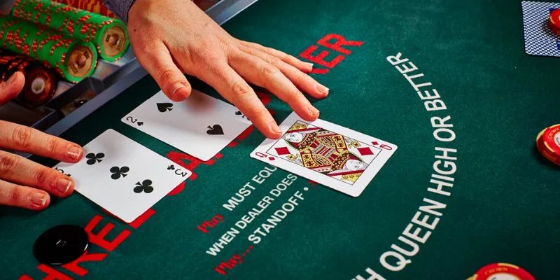 Đánh giá xác suất chiến thắng trong Three Card Poker