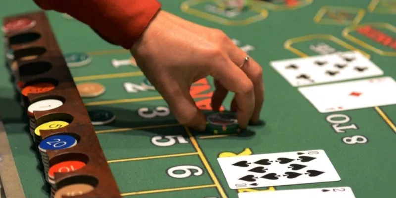 Cách thức chơi một ván baccarat